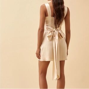 REFORMATION riviera silk mini dress bow back champagne romantic bride size 8